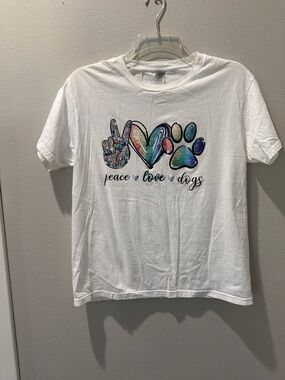 Gildan White Tee with Rainbow Peace Love Dogs Graphic